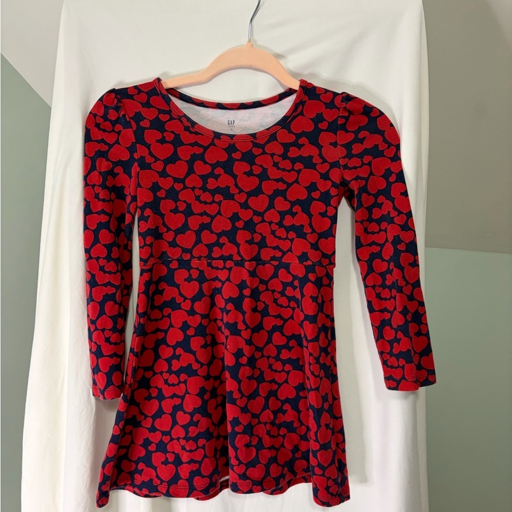 GAP Kids Red and Black Heart Pattern Dress size 6/7